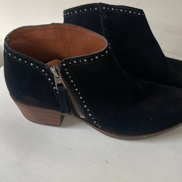 Lucky brand black suede silver studded ankle booties - Picture 2 of 7